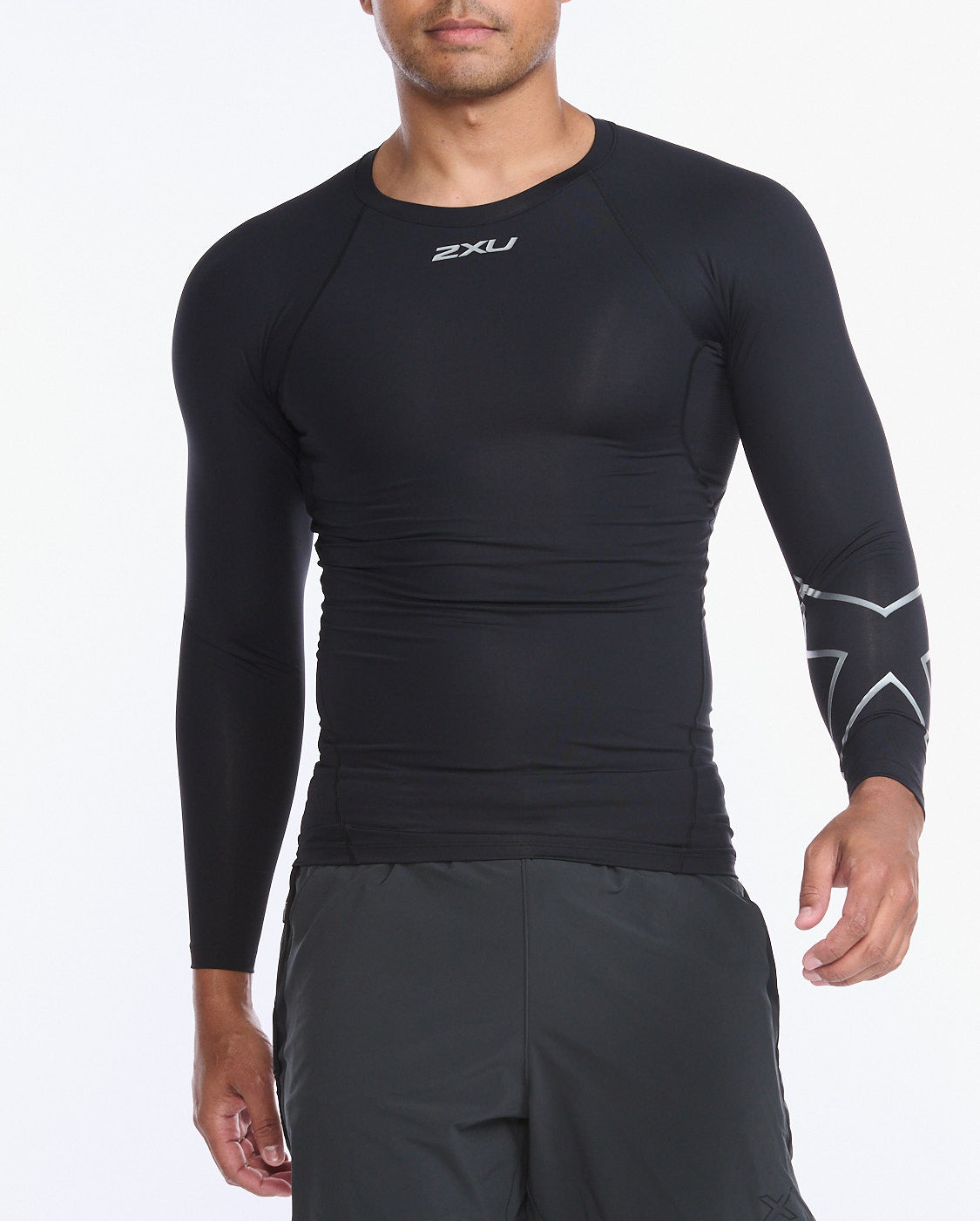Used 2XU Refresh Recovery Compression Long-Sleeve Top
