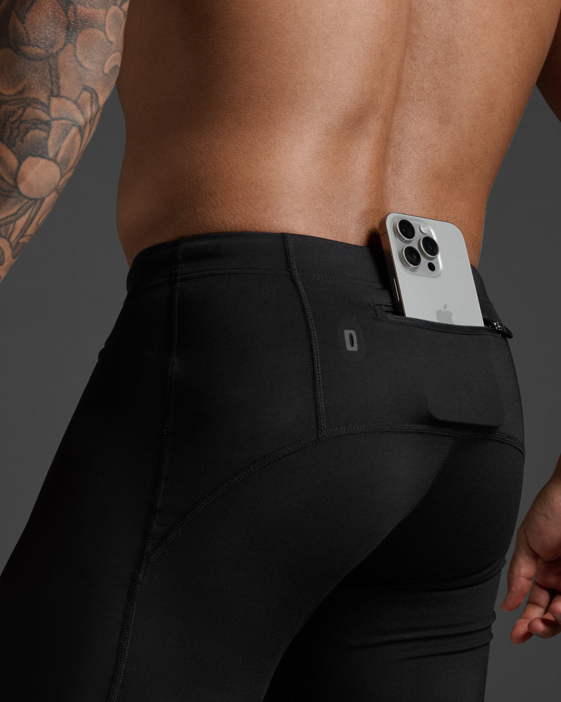 Ignition Shield Compression Tights – 2XU Canada