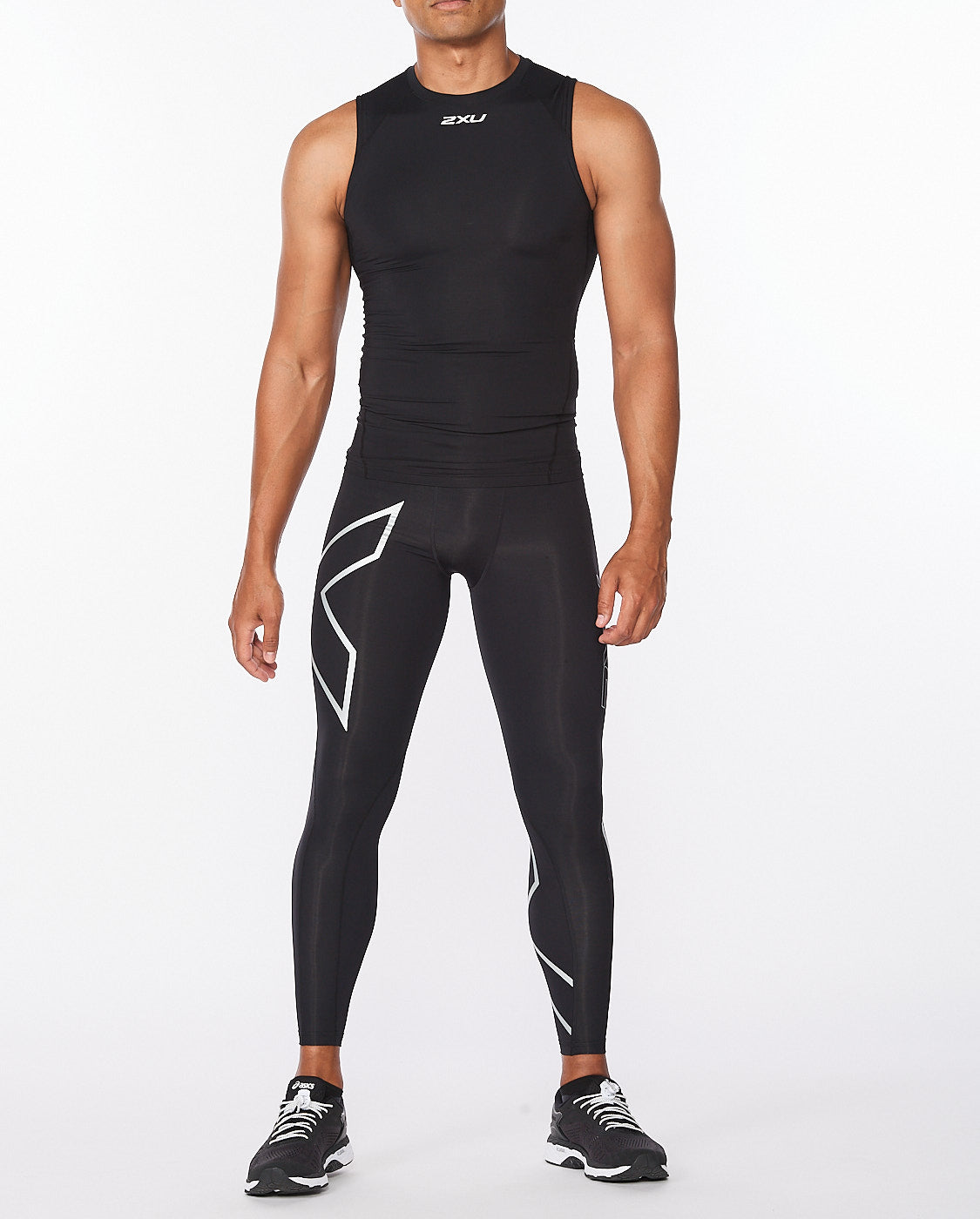 CompressionZ Men's Compression Shirt Sleeveless - Base Layer (Black, XL) :  : Clothing, Shoes & Accessories