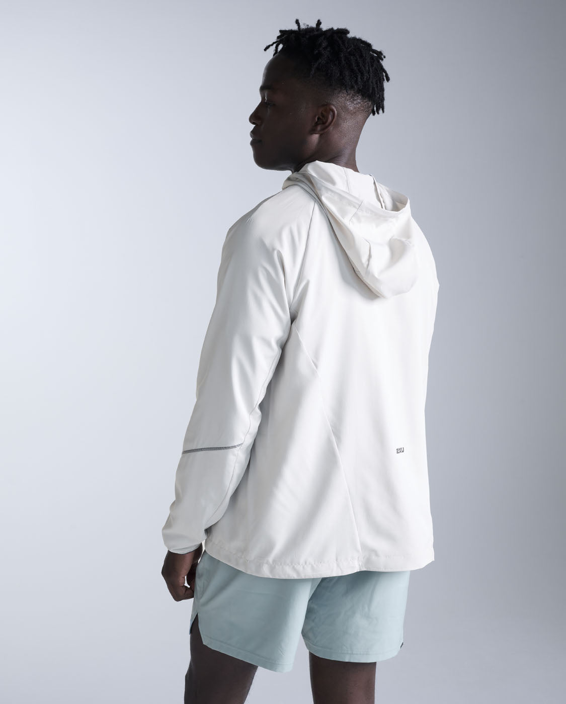 Mens Jackets & Vests | Insulated, Running & Waterproof – 2XU Canada