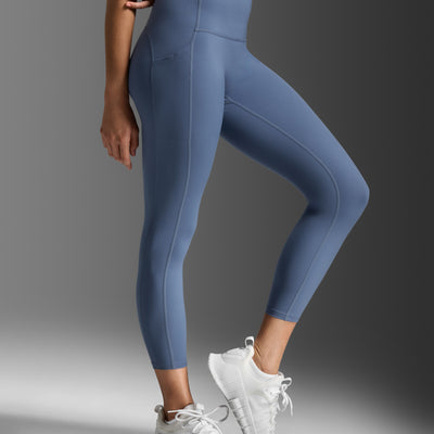 Form Stash Hi-Rise Compression 7/8 Tights with Pockets